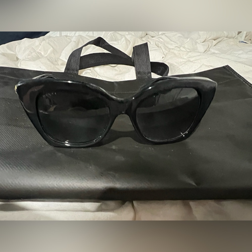 Gucci Black and Gold Eyewear